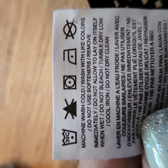 NIKE DRIFIT UNIQUE BLACK MESH skort size medium - Picture 11 of 11